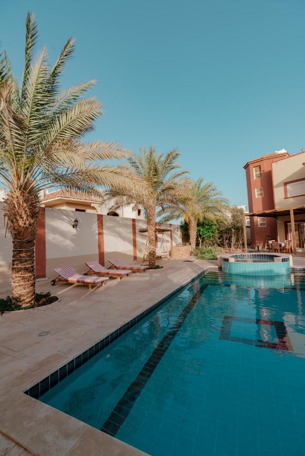 Luxury Private Villa With Pool Gurdaka Kültér fotó