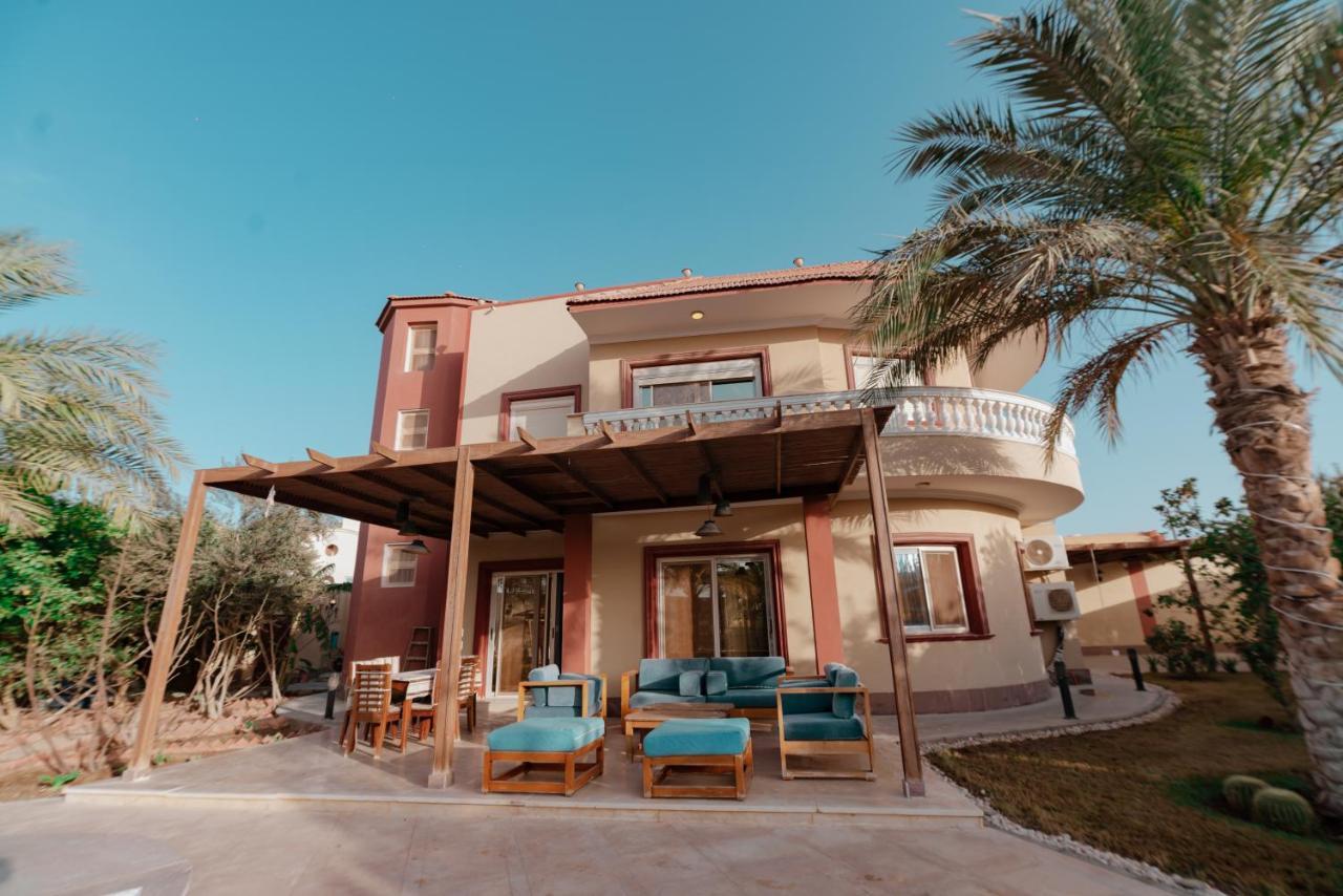 Luxury Private Villa With Pool Gurdaka Kültér fotó