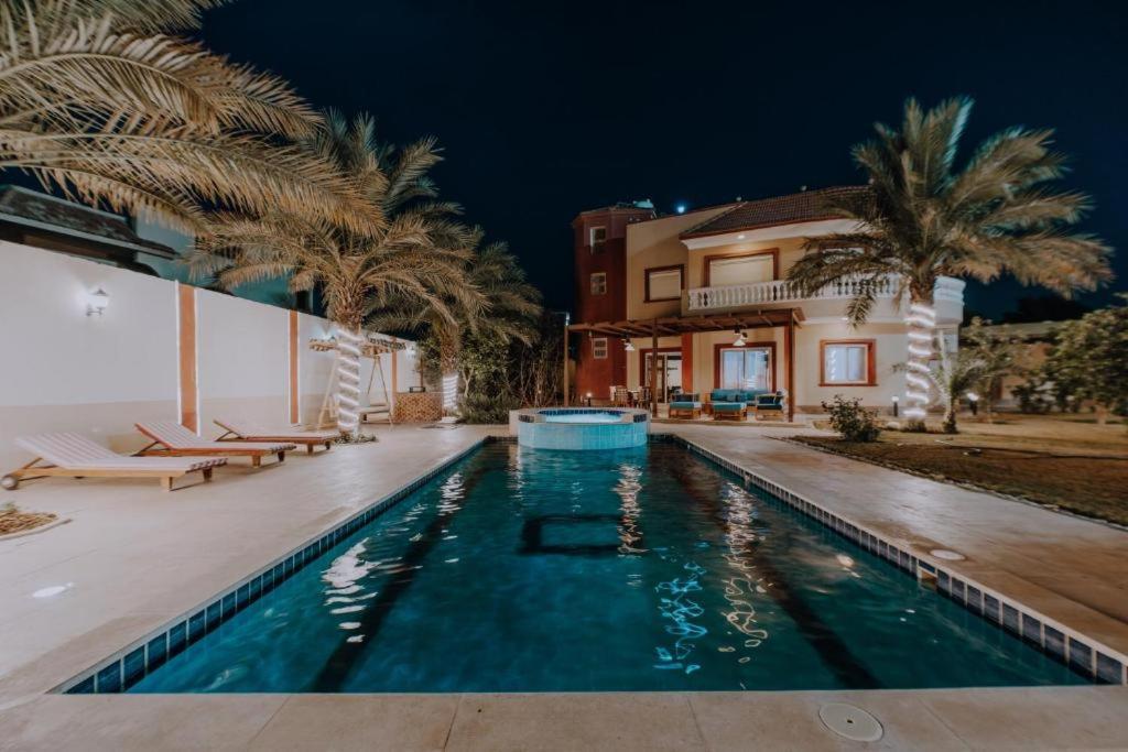 Luxury Private Villa With Pool Gurdaka Kültér fotó